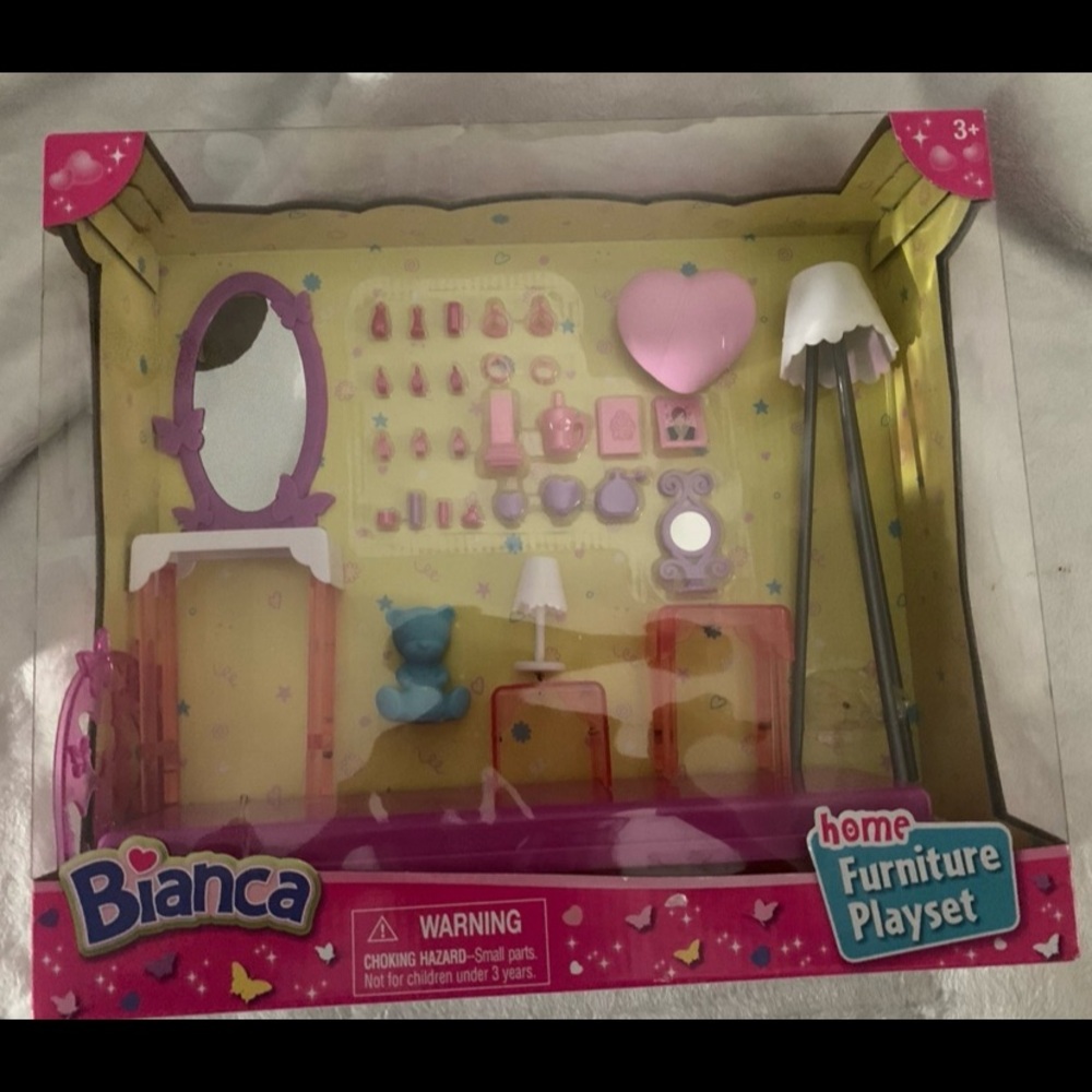New! “Bianca” 30 Pieces Home Furniture Playset. Fits Barbie Homes!